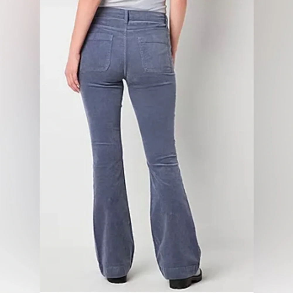 NEW a.n.a Corduroy Flare‎ Pants
